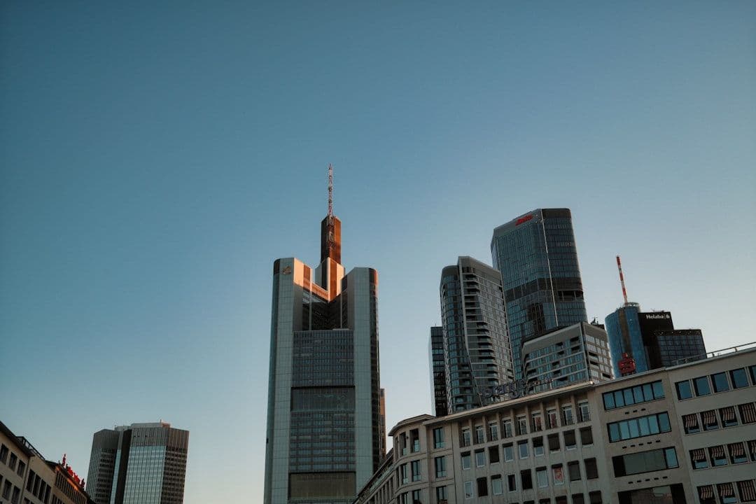 Piazza Affari chiude in forte rialzo: Stm vola, Milano guida la ripresa europea